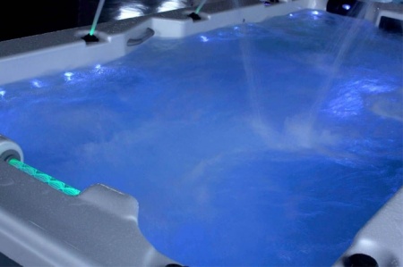 Плавательный спа-бассейн Sunrans SR-850 Плавательный спа-бассейн Sunrans SR-850